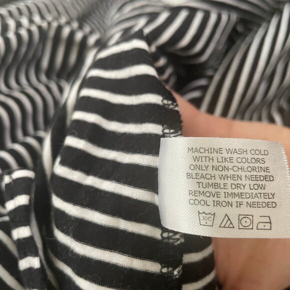 Coolibar Catalina Beach CoverUp Swim Dress UPF 50+ Black & White Striped Hood XL - Picture 6 of 12